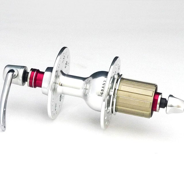 ラージフランジハブ 前後 28穴 シマノ HG ラージフランジハブ 前後 28穴 シマノ HG（シマノ SHIMANO ハイ